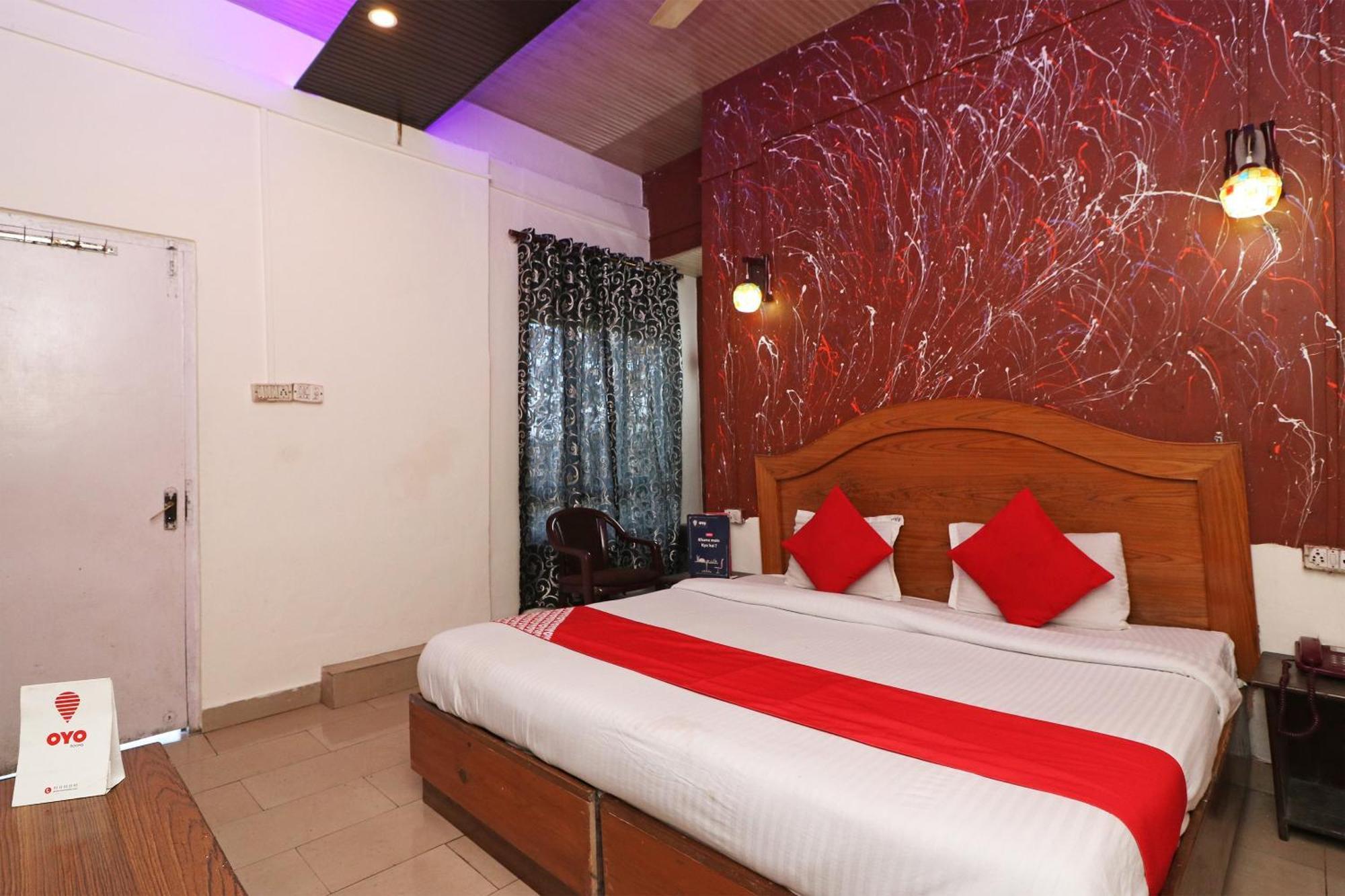 Flagship Dolphin Hotel Barasat Luaran gambar
